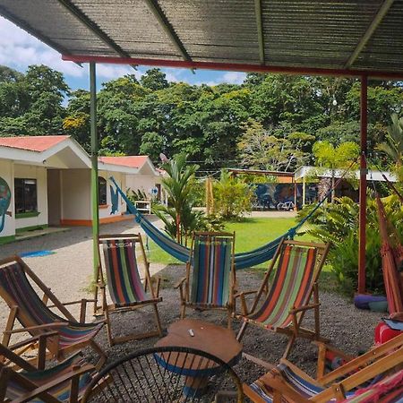 Kalunay Hostel Puerto Viejo de Talamanca Ngoại thất bức ảnh