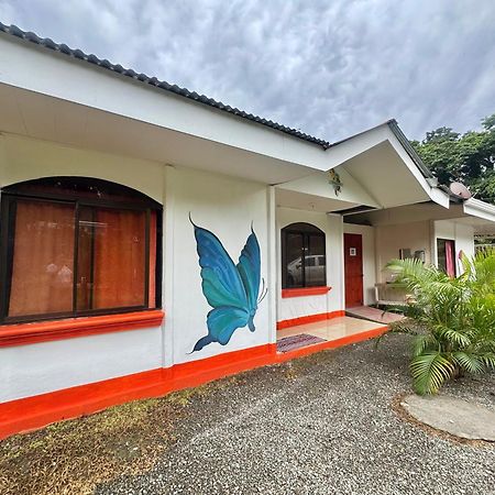 Kalunay Hostel Puerto Viejo de Talamanca Ngoại thất bức ảnh