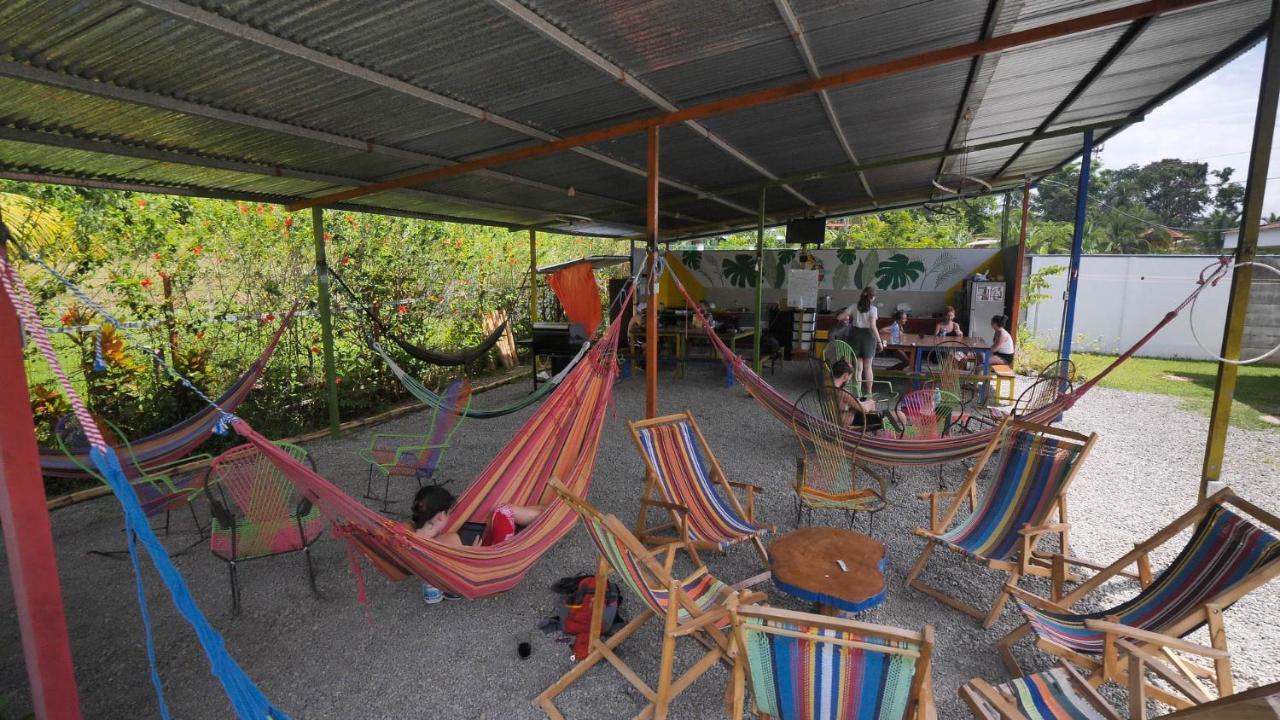 Kalunay Hostel Puerto Viejo de Talamanca Ngoại thất bức ảnh