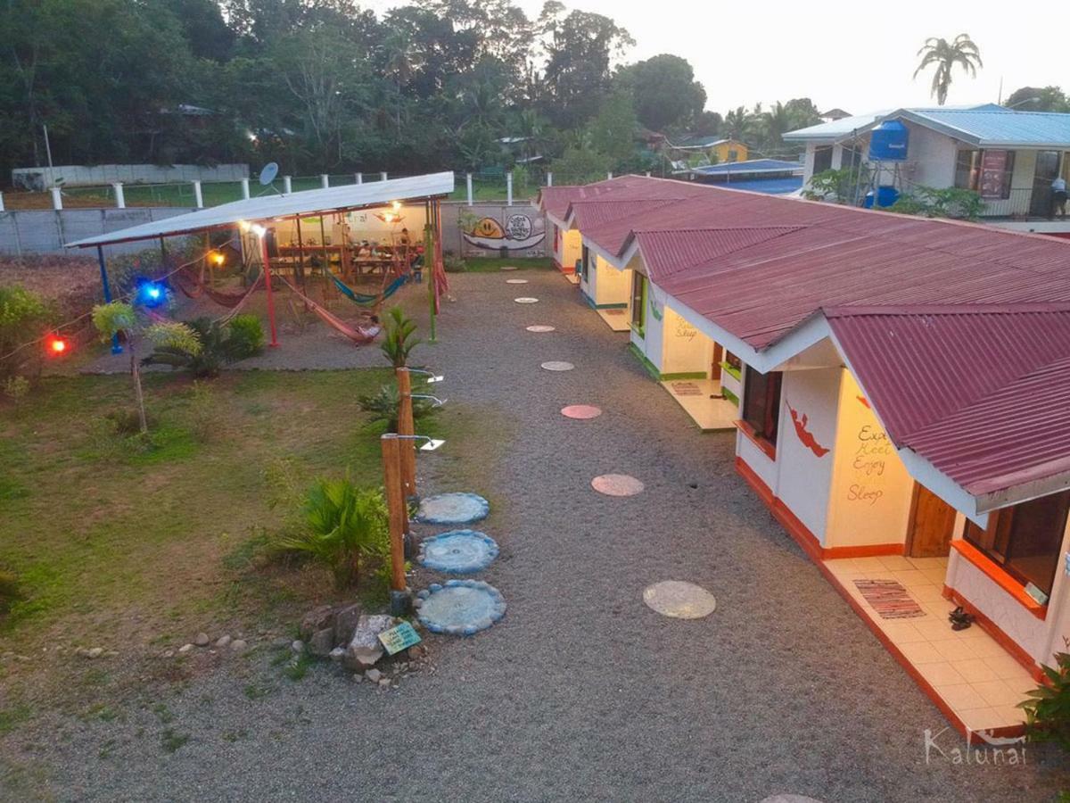 Kalunay Hostel Puerto Viejo de Talamanca Ngoại thất bức ảnh